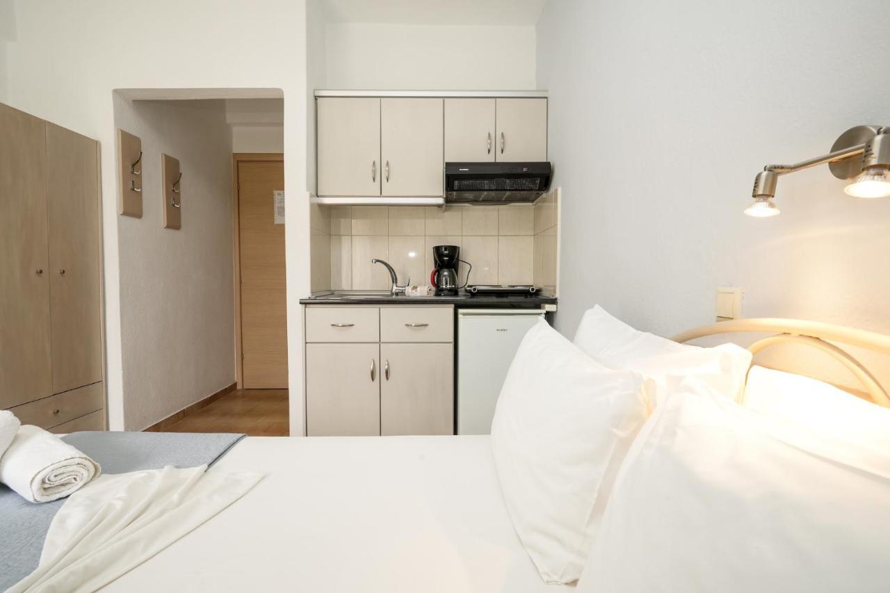 Haus Galini Apartment Сарти Екстериор снимка
