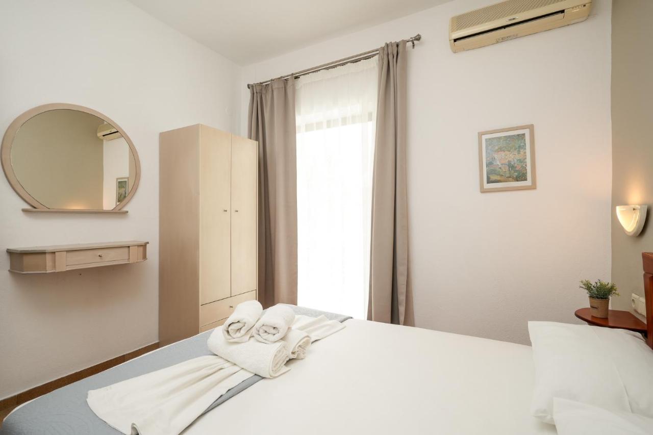 Haus Galini Apartment Сарти Екстериор снимка