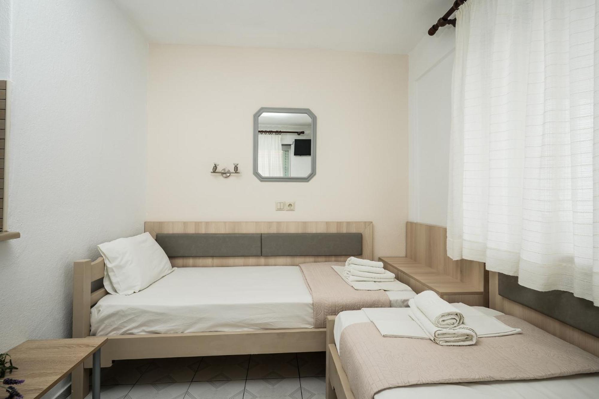 Haus Galini Apartment Сарти Екстериор снимка
